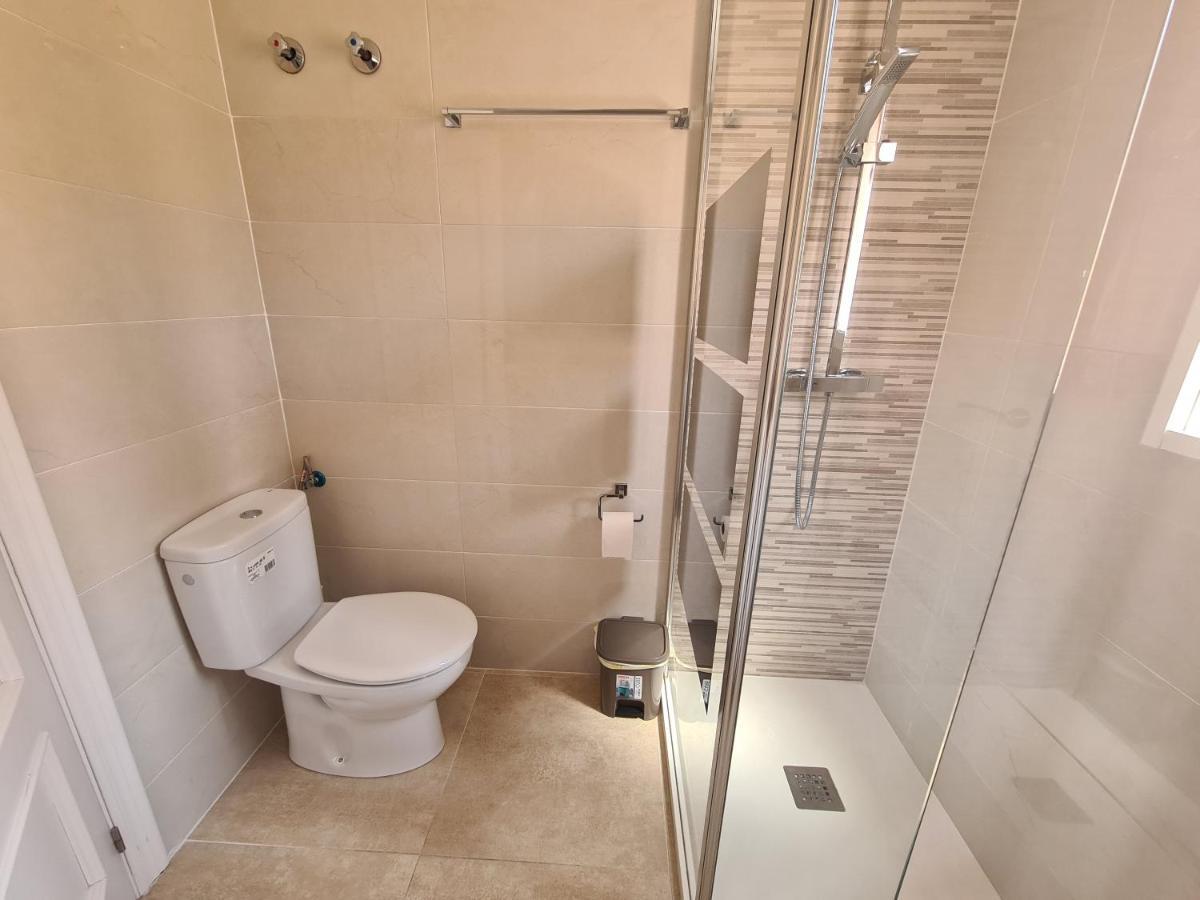 2 Bedroom Property In Closed Urbanisation تورّيفيِخا المظهر الخارجي الصورة